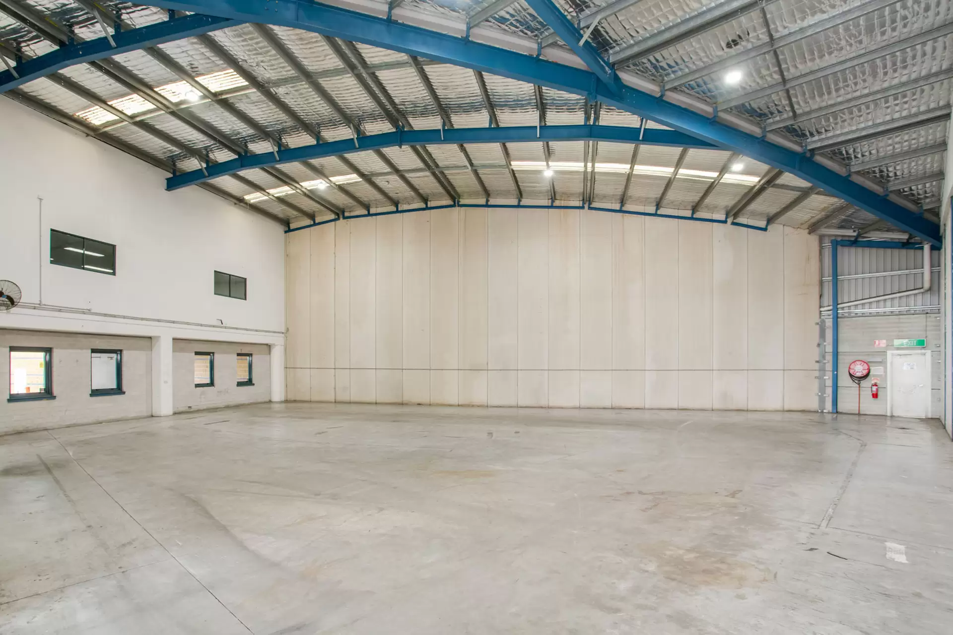 Belrose For Lease by One Commercial - image 1